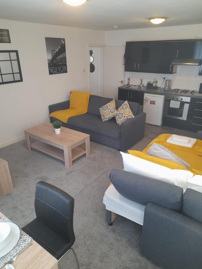 동커스터 Flat 4 Corner House 아파트 외부 사진