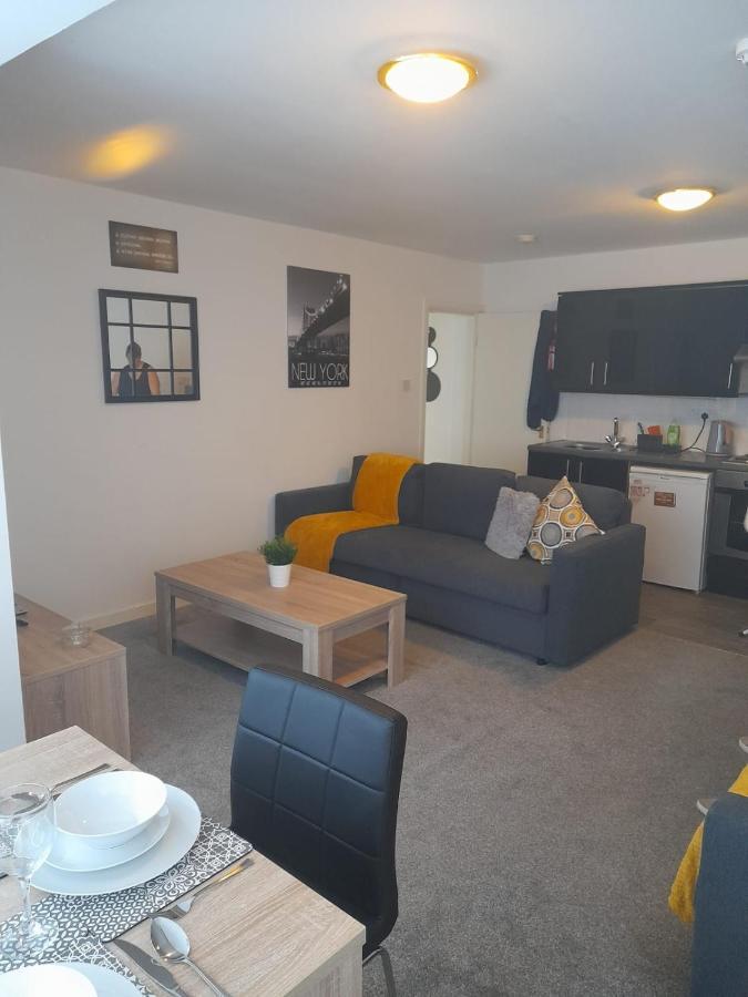동커스터 Flat 4 Corner House 아파트 외부 사진