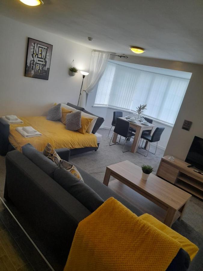 동커스터 Flat 4 Corner House 아파트 외부 사진